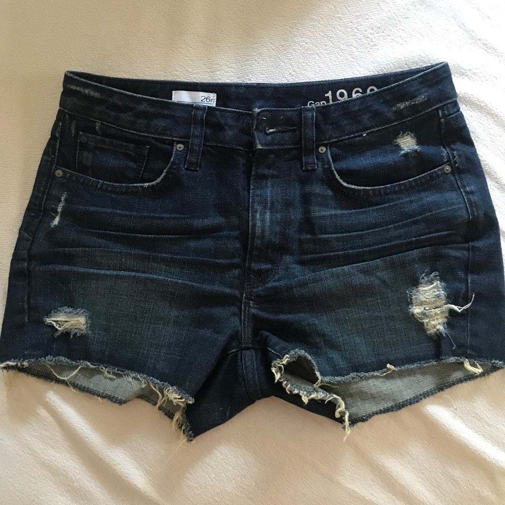 Gap | Slim Cutoff Jean Shorts